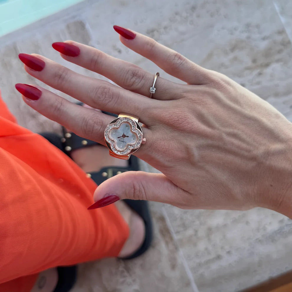 CLEEF RING | ROSE WHITE