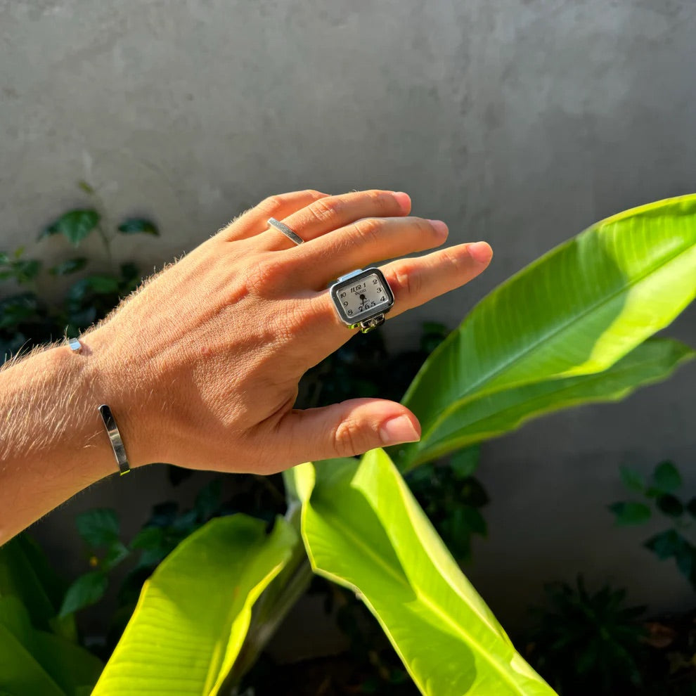 VINTAGE RING | SILVER WHITE